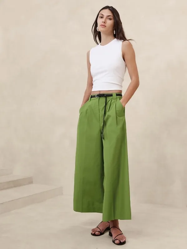 Pleated Wide-Leg Crop Poplin Pant sold by Banana Republic