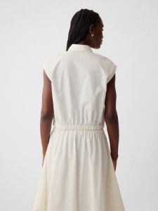 Cropped Poplin Shirt sold by GAP