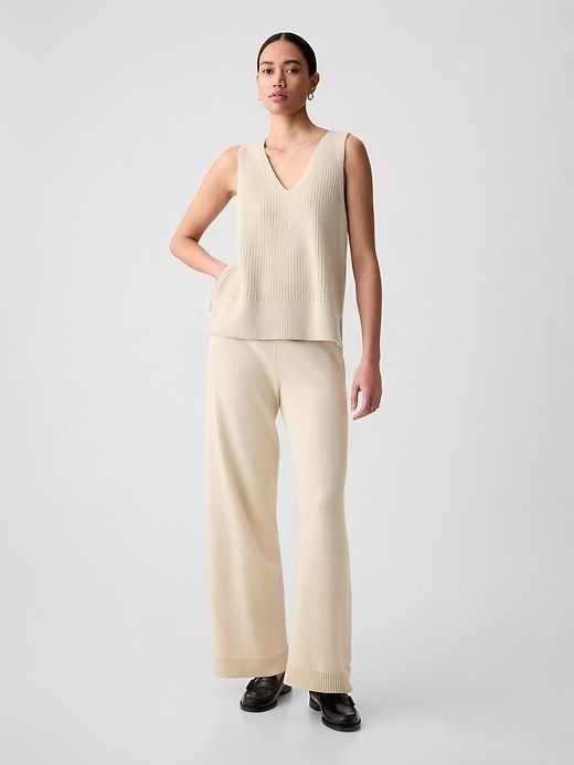 Relaxed Sweater Vest sold by GAP product image thumbnail 3