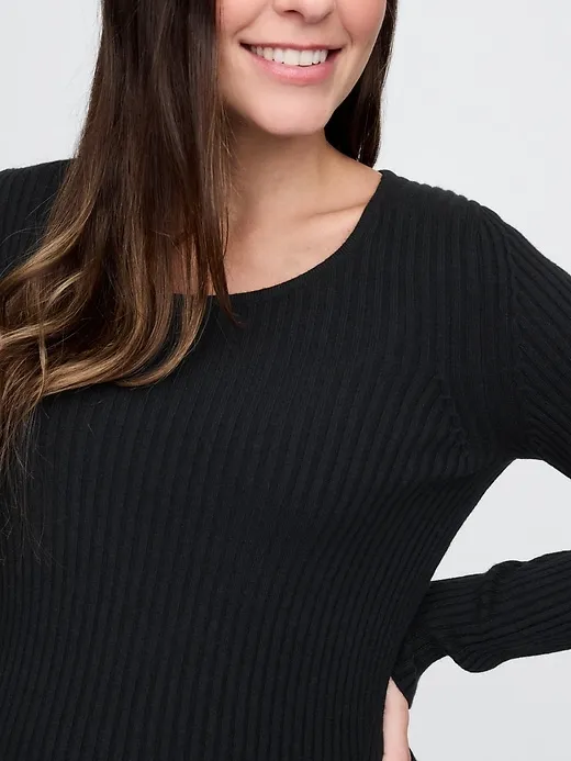 Maternity CashSoft Rib Midi Sweater Dress sold by GAP product image thumbnail 4