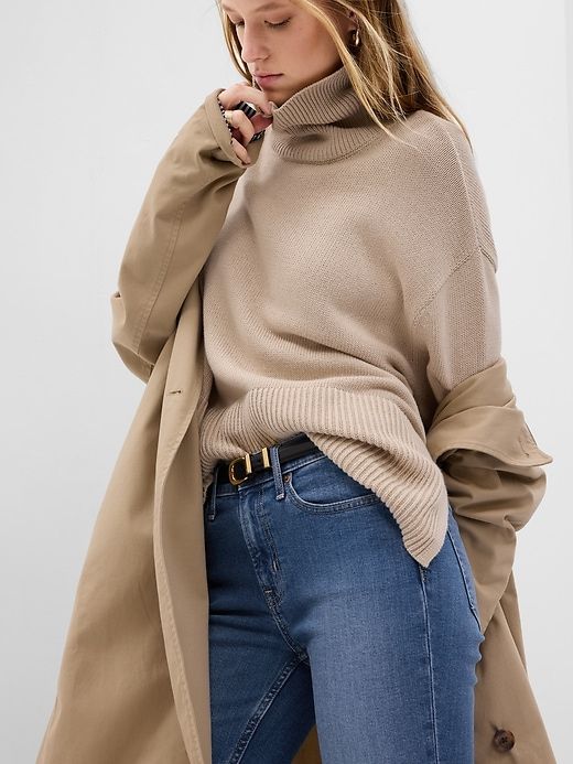 Mid Rise Vintage Slim Jeans sold by GAP product image thumbnail 3