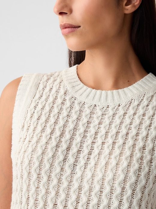 Linen-Cotton Textured Tank Top sold by GAP product image thumbnail 4