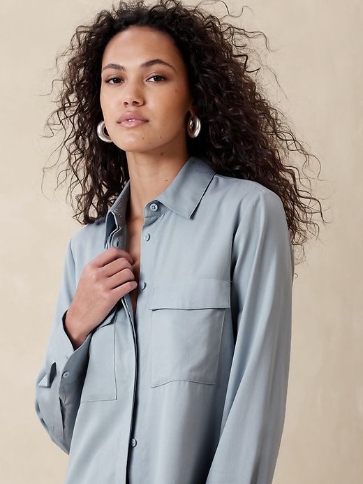 The Perfect Utility Shirt sold by Banana Republic product image thumbnail 3