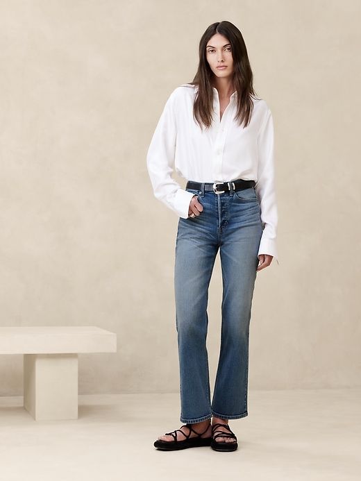 Ultra High-Rise Wide-Leg Crop Jean sold by Banana Republic