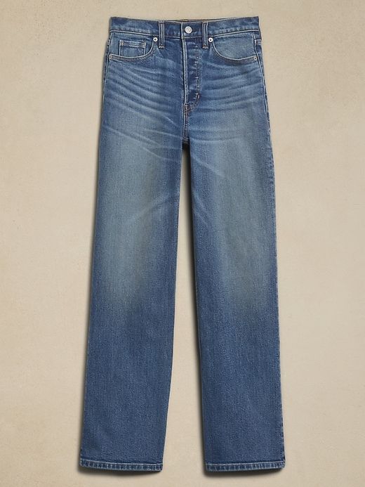 Ultra High-Rise Wide-Leg Crop Jean sold by Banana Republic product image thumbnail 4