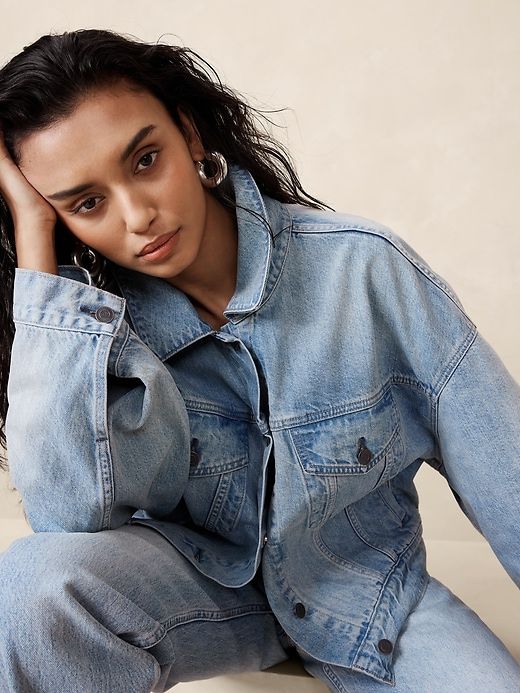 The 90s Denim Trucker Jacket | Parallel