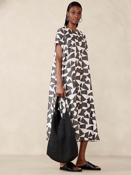 Slouchy Vida Straw Bag sold by Banana Republic product image thumbnail 2