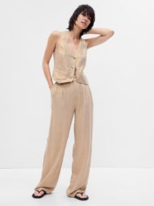 Linen-Cotton Pleated Pants sold by GAP