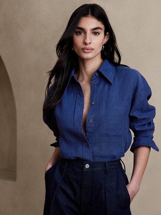 The Oversized Linen Shirt sold by Banana Republic product image thumbnail 2