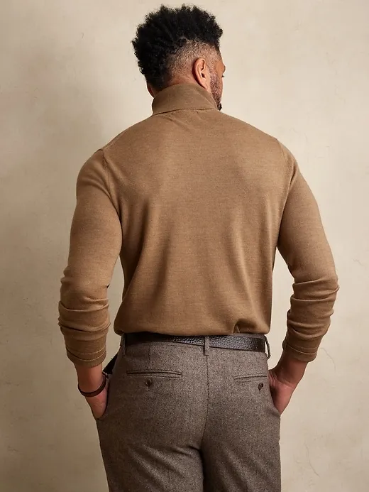 Moda Merino Turtleneck Sweater sold by Banana Republic product image thumbnail 2