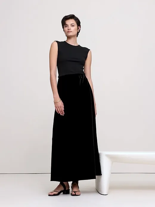 Velvet Maxi Skirt sold by Banana Republic product image thumbnail 5