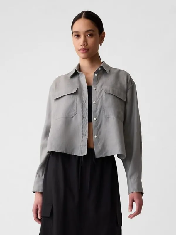 100% Linen Cropped Shirt sold by GAP
