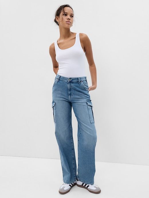 Mid Rise '90s Loose Cargo Jeans sold by GAP