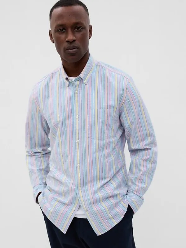 Classic Oxford Shirt in Standard Fit with In-Conversion Cotton sold by GAP