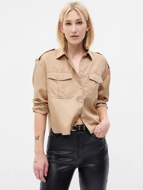 Cropped Utility Shirt sold by GAP