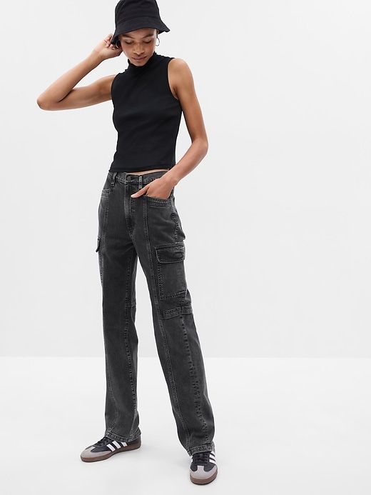 Mid Rise '90s Loose Cargo Jeans sold by GAP