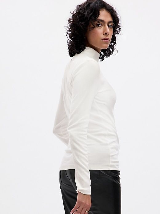 Modern Mockneck T-Shirt sold by GAP product image thumbnail 2