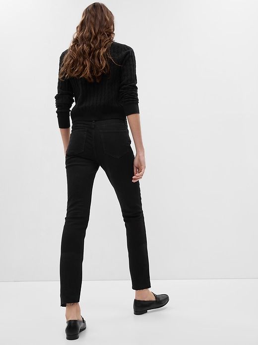 Mid Rise Vintage Slim Jeans sold by GAP product image thumbnail 2