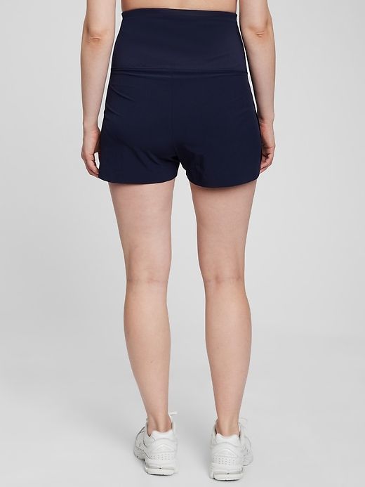 GapFit Maternity Full Panel 3.5" Running Shorts sold by GAP product image thumbnail 2
