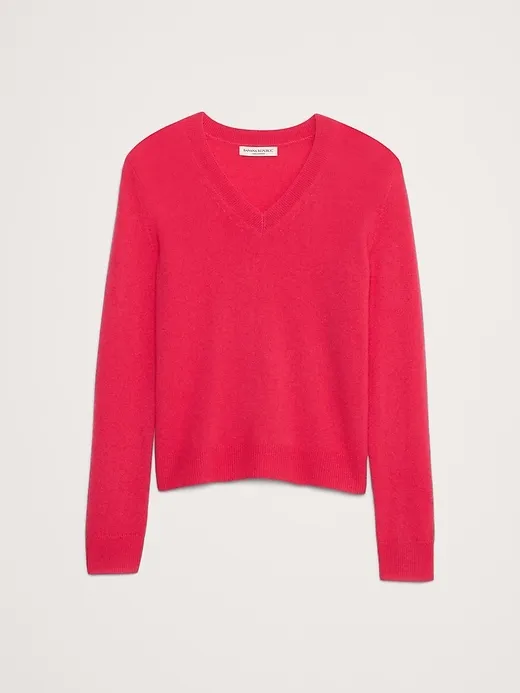 Lightweight Cashmere V-Neck Sweater sold by Banana Republic product image thumbnail 2