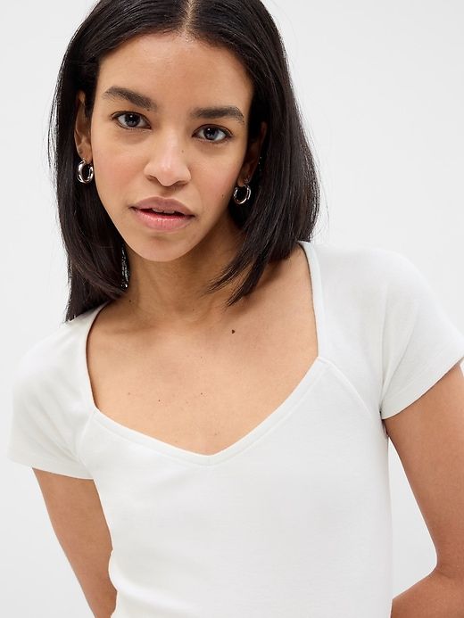 Modern Sweetheart T-Shirt sold by GAP product image thumbnail 4