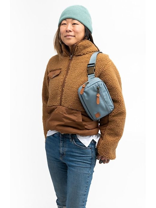 Product of the North Hip Pack sold by GAP product image thumbnail 3
