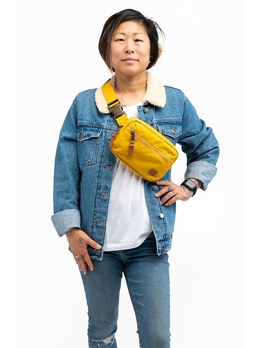 Product of the North Hip Pack sold by GAP product image thumbnail 2