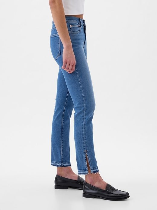 Mid Rise Vintage Slim Jeans sold by GAP product image thumbnail 3
