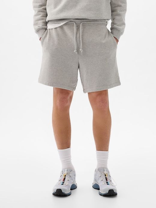 GapFit Tech Shorts sold by GAP product image thumbnail 3
