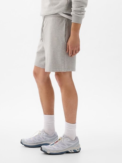 GapFit Tech Shorts sold by GAP product image thumbnail 4