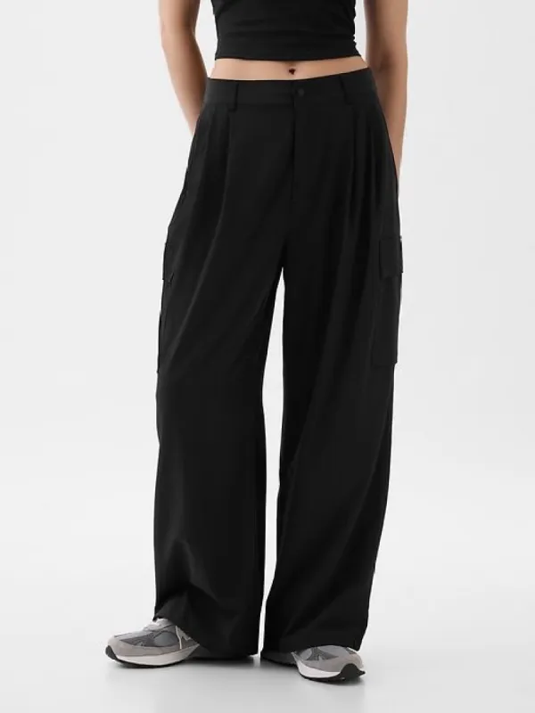 GapFit High Rise Runaround Cargo Joggers made by GAP