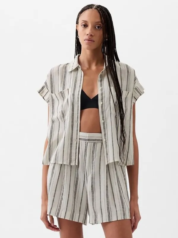 Linen-Blend Cropped Shirt sold by GAP