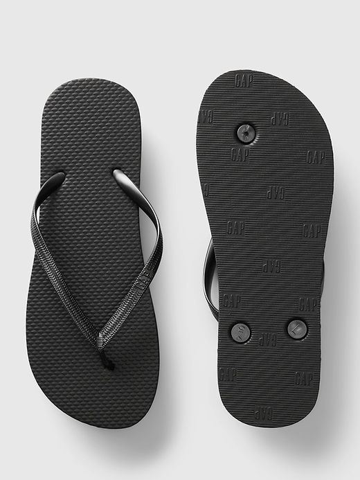 Basic Flip Flops sold by GAP product image thumbnail 3