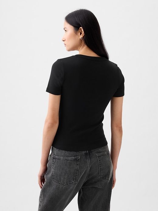 Modern Cropped T-Shirt sold by GAP product image thumbnail 2