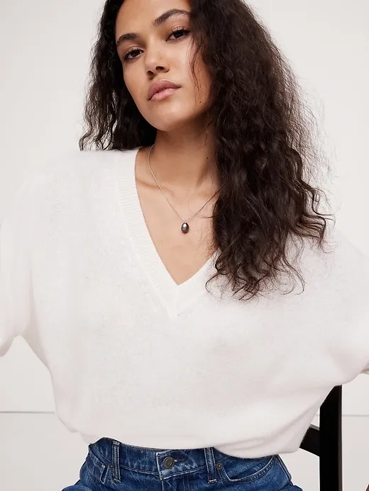 Black Pearl Pendant Necklace by Aureus + Argent sold by Banana Republic product image thumbnail 2