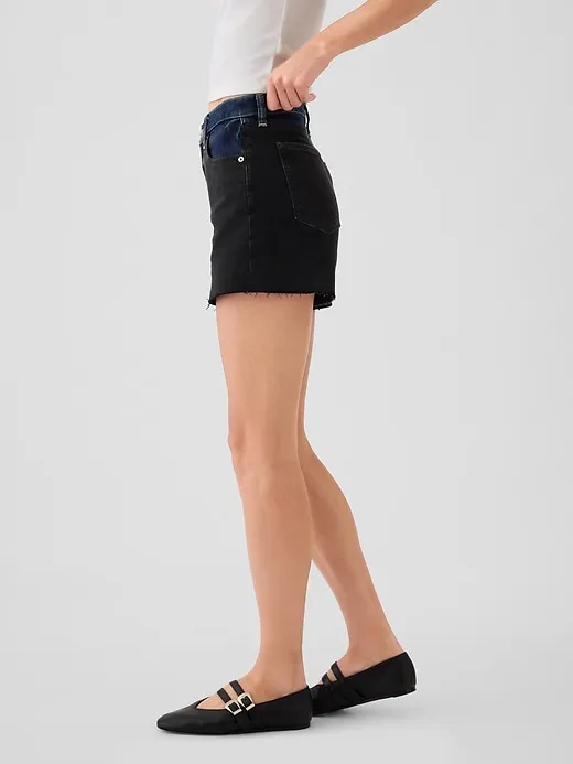 4" High Rise Girlfriend Denim Shorts sold by GAP product image thumbnail 3