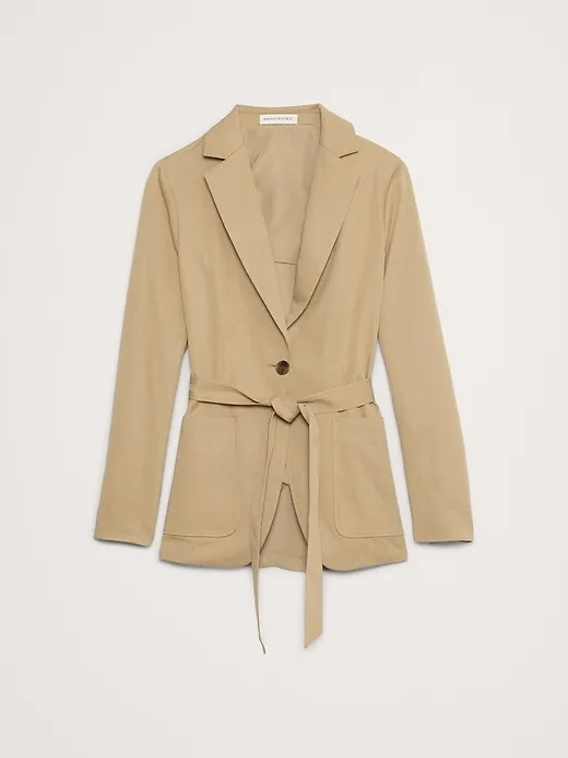 Relaxed Drapey Belted Blazer sold by Banana Republic product image thumbnail 4