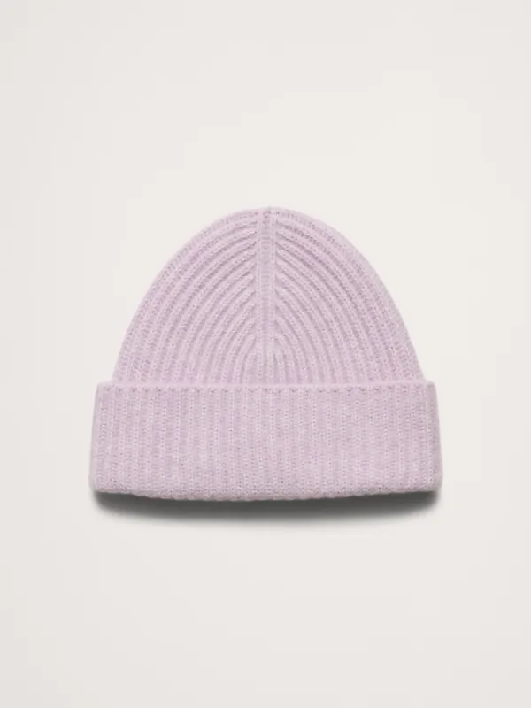 Signature Cashmere Beanie sold by Banana Republic