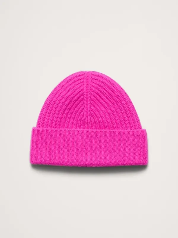 Signature Cashmere Beanie sold by Banana Republic