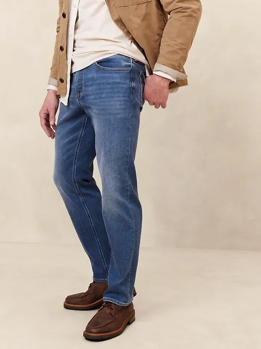 Straight Traveler Jean 2.0 sold by Banana Republic product image thumbnail 3