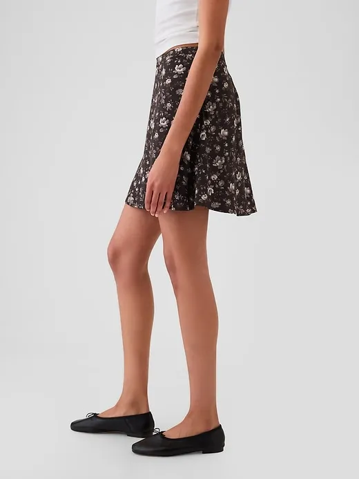 Crepe Floral Mini Skirt sold by GAP product image thumbnail 3