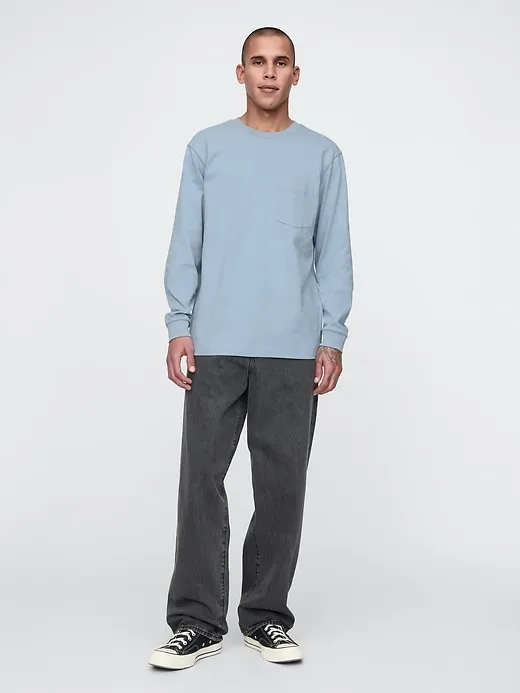 Heavyweight Pocket T-Shirt sold by GAP product image thumbnail 3