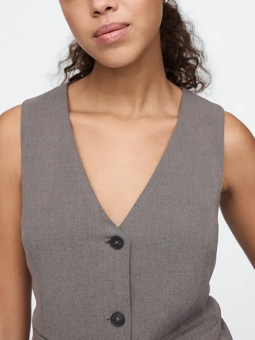 Cropped Vest sold by GAP product image thumbnail 4