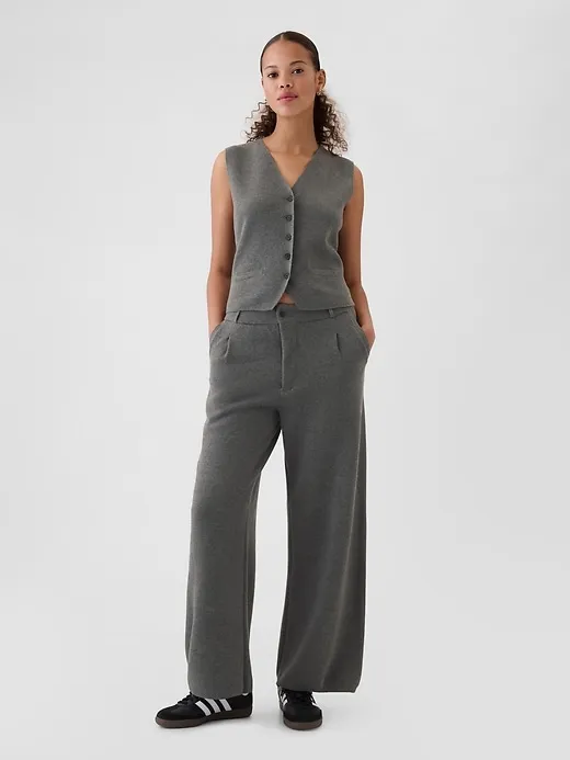 Lightweight CashSoft Sweater Vest sold by GAP product image thumbnail 3