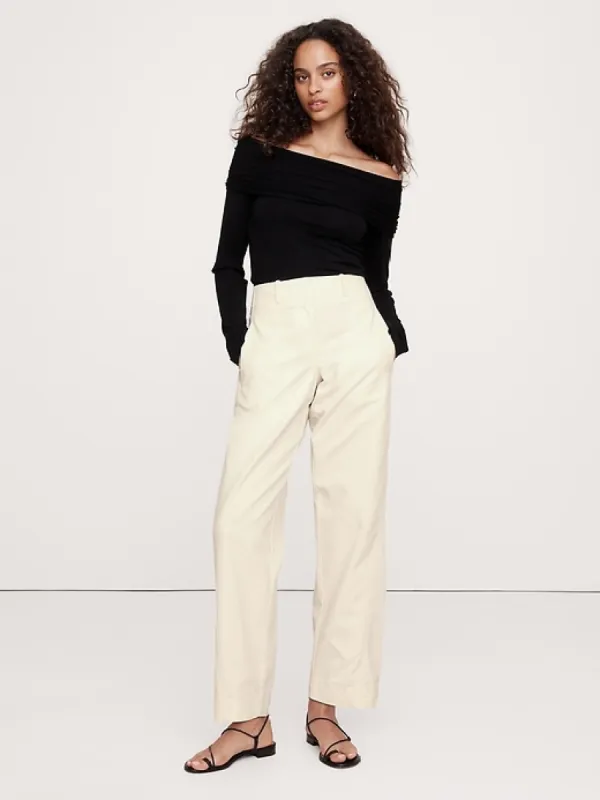 Mid-Rise Barrel-Leg Utility Pant sold by Banana Republic