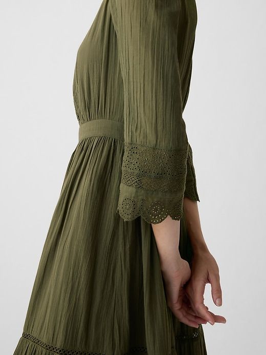 Crinkle Gauze Lace Midi Dress sold by GAP product image thumbnail 4