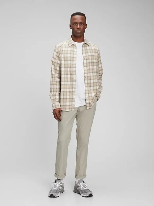 Recycled Golf Pants with GapFlex sold by GAP