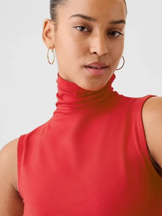 Featherweight Turtleneck Tank Top sold by GAP product image thumbnail 4