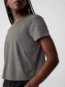 GapFit Breathe Cropped Shirt sold by GAP
