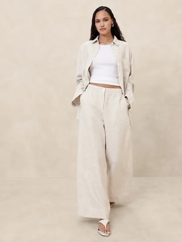 Linen Pull-On Pant sold by Banana Republic